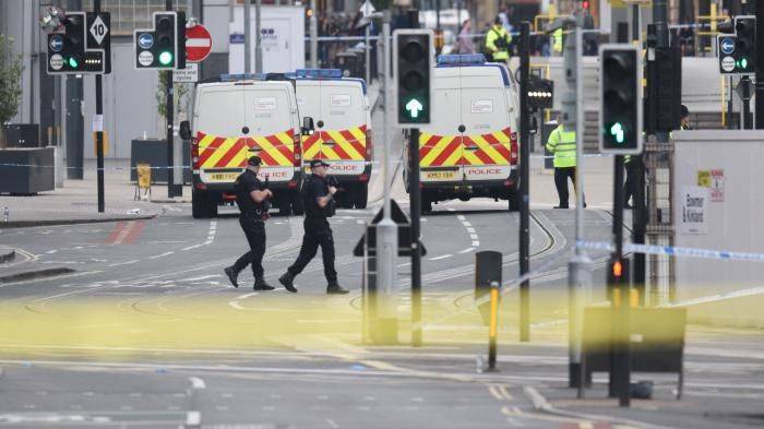Une femme arrêtée en relation avec l'attentat de Manchester