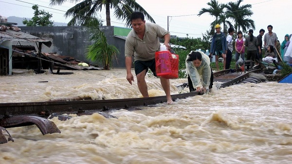 Quinze morts dans des inondations au Vietnam