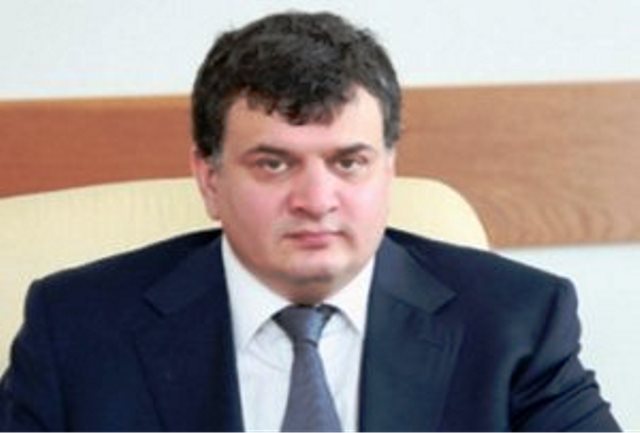 Sabiq icra başçısı saxta pasportla tutuldu