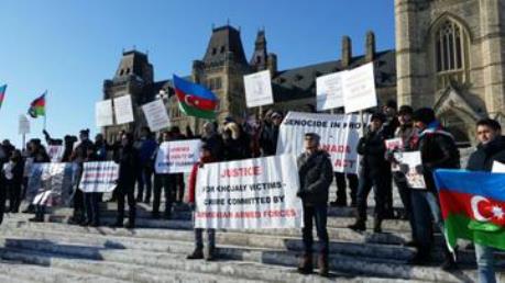 Azerbaijani diaspora stages Khojaly rally outside Canada`s parliament