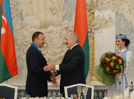 Azərbaycanla Belarus arasında 11 sənəd imzalandı