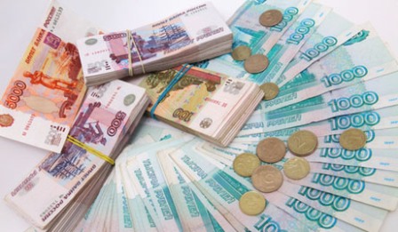Rubl rekord həddə düşdü