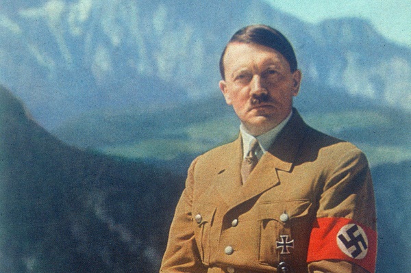 Des documents secrets apportent un nouvel éclairage sur la mort d`Adolf Hitler