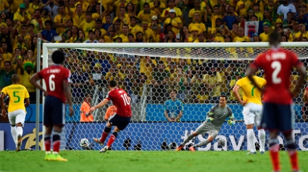 Braziliya yarım finala çıxdı - FOTOLAR