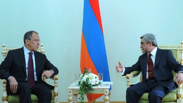 Sergey Lavrov and Serzh Sargsyan hold tense meeting
