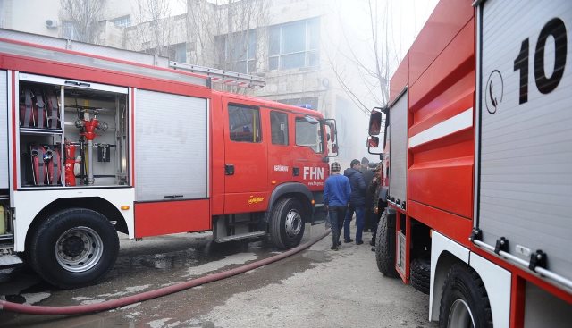 Bakıda binada yanğın: 7 nəfər zəhərlənib