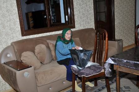 Bakıda 112 yaşlı nənə səs verib