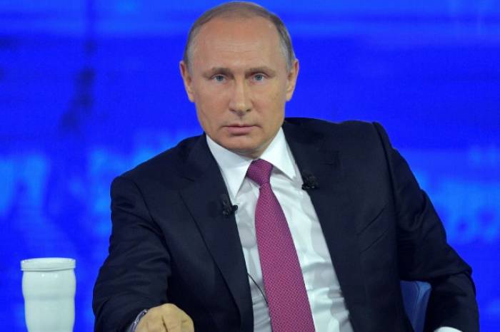 Russie: Poutine accuse la BBC de faire "la propagande" de l'opposant Navalny