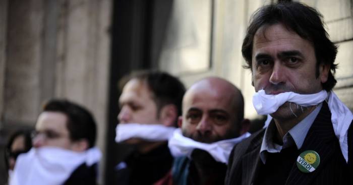 Italie: près de 200 journalistes ont une protection policière