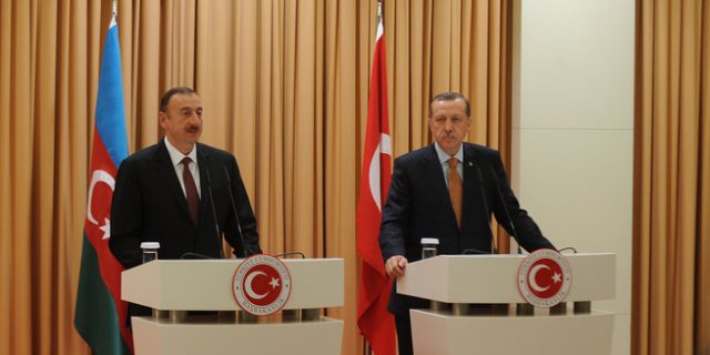 İlham Əliyev Ərdoğana zəng etdi