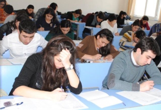 Kolleclərə ixtisas seçimi başladı