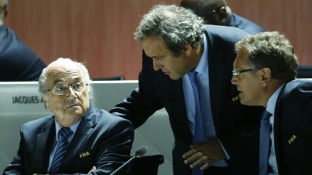 Blatter beşinci dəfə FİFA prezidenti seçildi