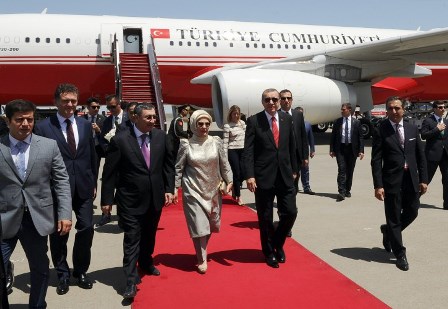 Ərdoğan Azərbaycana gəldi