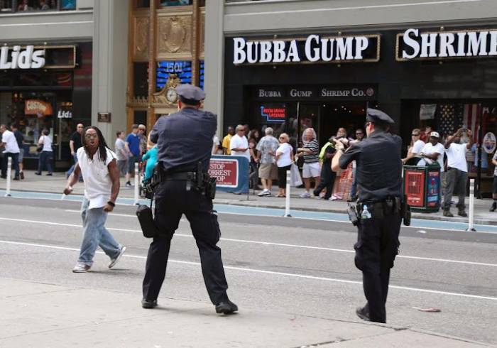 Etats-Unis: 30% des Américiains ne font pas confiance à la police