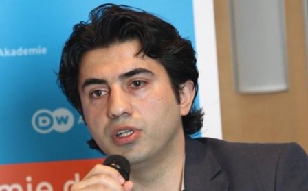 Emin Hüseynov vətəndaşlıqdan çıxarıldı