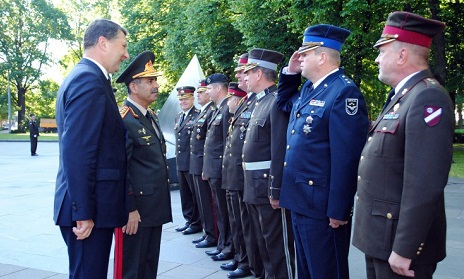 Azerbaijan, Latvia discuss prospects for expanding military cooperation