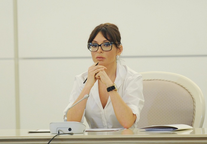 Mehriban Aliyeva: Vos vœux chaleureux et votre soutien sont très importants pour moi