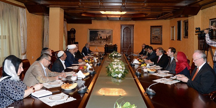 Chairman of Caucasian Muslim Office meets U.S. delegation