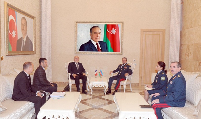 Chief of State Border Service meets with French Ambassador to Azerbaijan