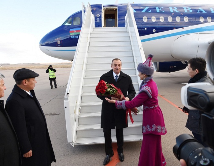 Ilham Aliyev est arrivé le 15 octobre au Kazakhstan