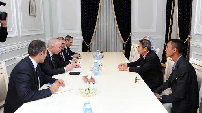 Azerbaijani chief electoral officer meets Malaysian delegation