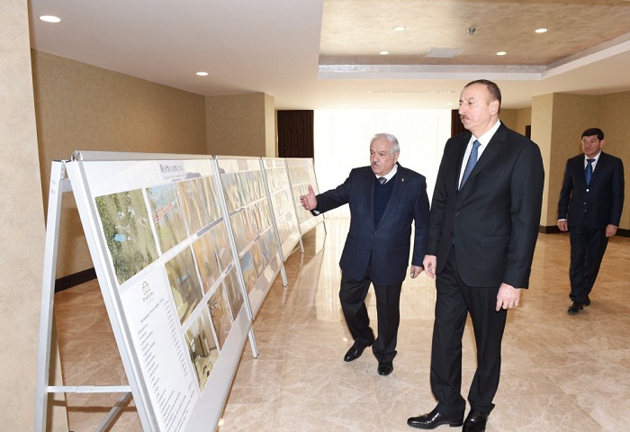 Le président Ilham Aliyev s`est familiarisé avec l`avancement des travaux au sanatorium Markhal  renouvelé