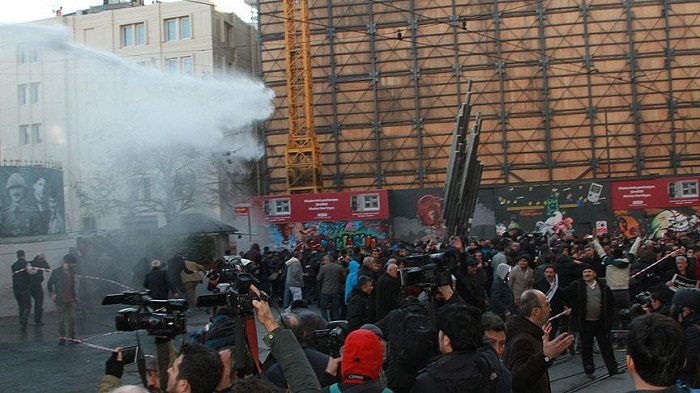 İstanbulda aksiya: 25 nəfər saxlanılıb