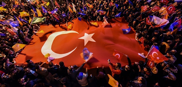 Le référendum constitutionnel en Turquie sans doute en avril