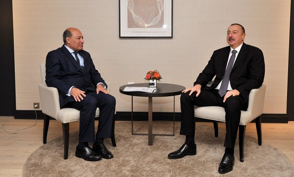 Rencontre du président Ilham Aliyev avec le président de la BERD