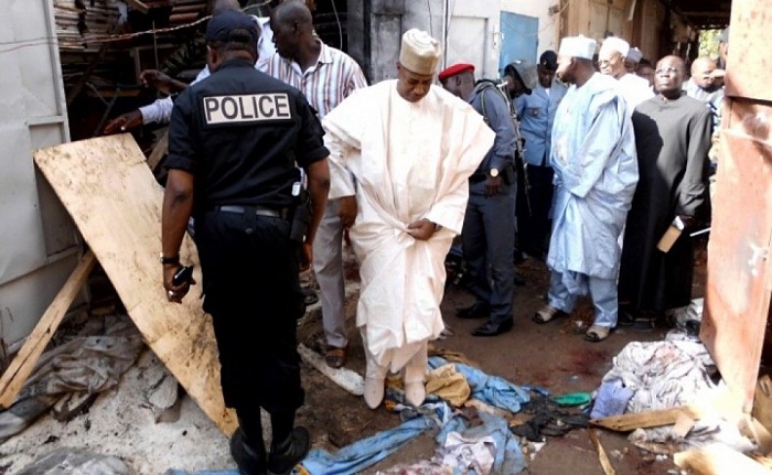 Suicide bombers kill 32 in north Cameroon market