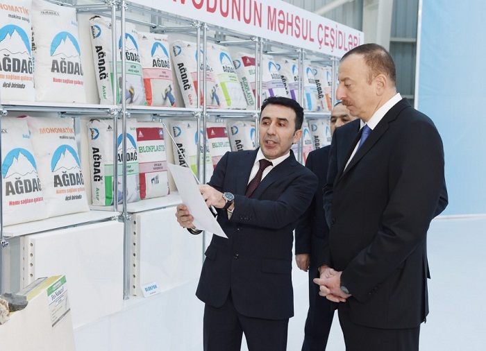 Prezident zavodun açılışında