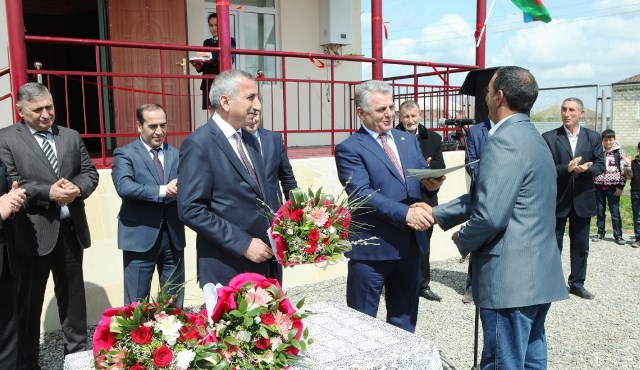 Qarabağ əlillərinə ev verilib