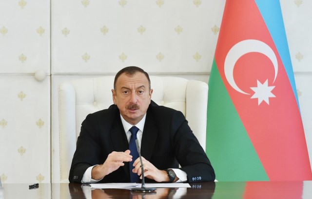Prezident nazirləri topladı: `Düşmənə layiqli cavab verilib`(FOTOLAR)