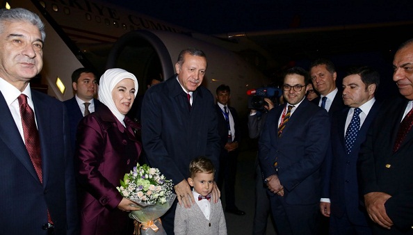 Erdogan arrive en Azerbaïdjan pour une visite de travail