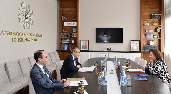 Azerbaijan, Colombia discuss educational cooperation