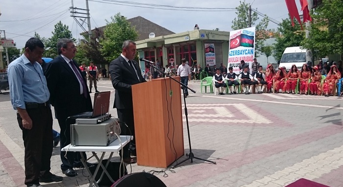 Two main avenues in Eskisehir named Qarabagh and Ganja