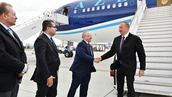 Le président Ilham Aliyev entame une visite de travail en Pologne