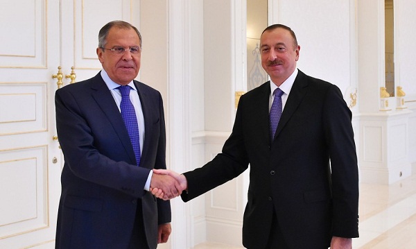 Le président Ilham Aliyev a reçu le ministre russe des Affaires étrangères Sergueï Lavrov - PHOTOS