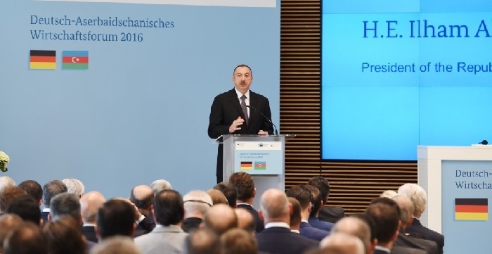 Prezident Azərbaycan-Almaniya biznes forumunda - Fotolar