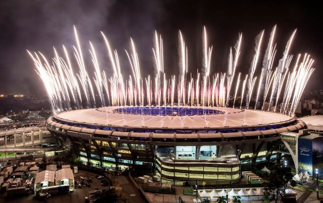 Rio Olimpiadasının möhtəşəm açılışı - VİDEO