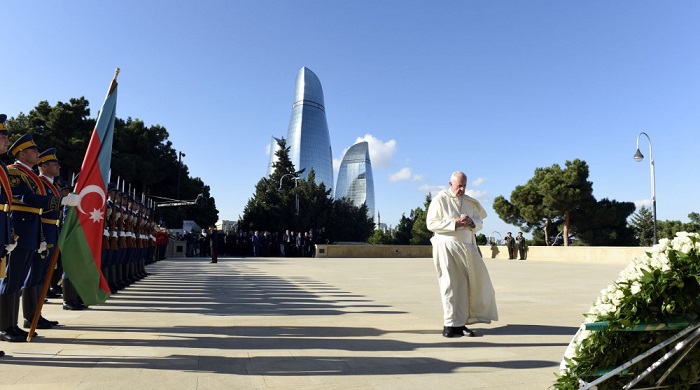 Le pape François rend hommage aux martyrs - PHOTOS