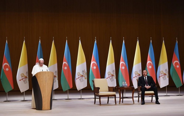 Pope praises culture, peaceful coexistence in Azerbaijan