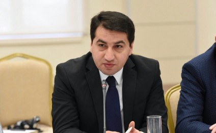 Hikmet Hajiyev: L`Azerbaïdjan est prêt à un cessez-le-feu