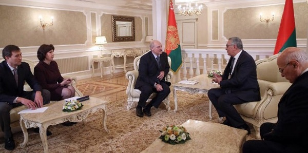 Alexandre Loukachenko: La Biélorussie est prête à accueillir les Jeux européens en 2019