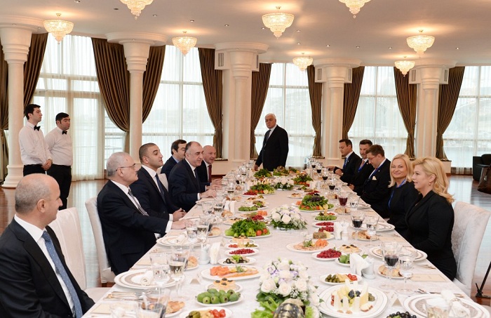 Azerbaijani Prime Minister, Croatian President have joint working dinner