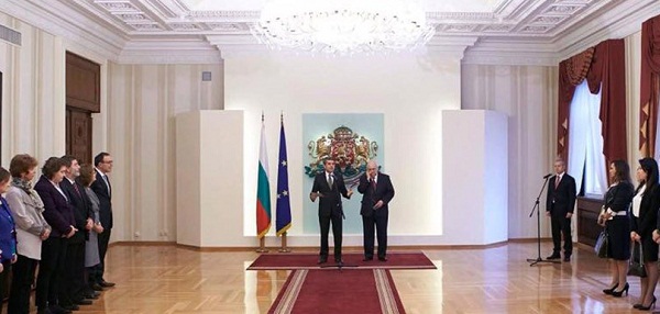 Un co-président du Centre Nizami Gandjavi décoré du Prix du président bulgare