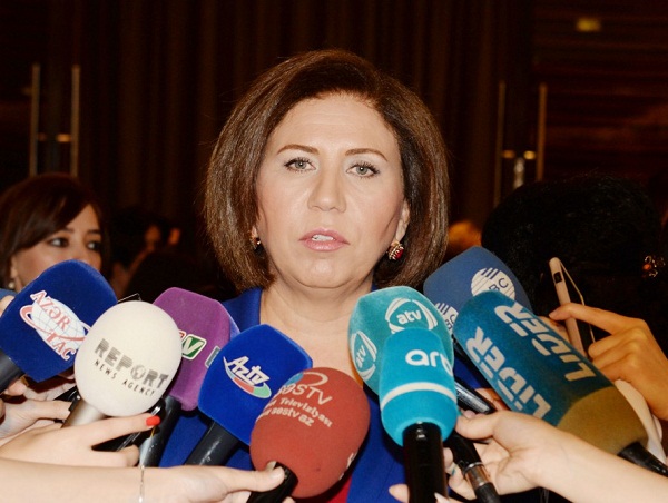 Bahar Mouradova: «L’Azerbaïdjan ne permettra jamais la création d’un deuxième Etat arménien sur son territoire