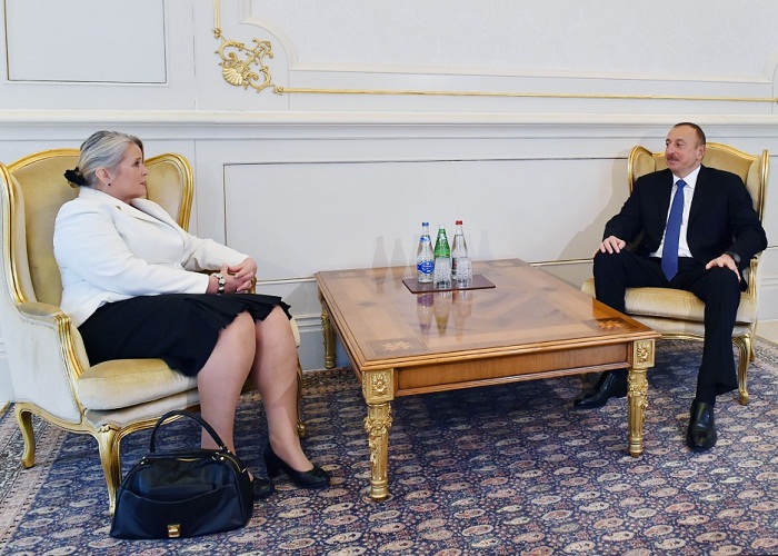 Le président de la République reçoit les lettres de créance de l’ambassadrice finlandaise