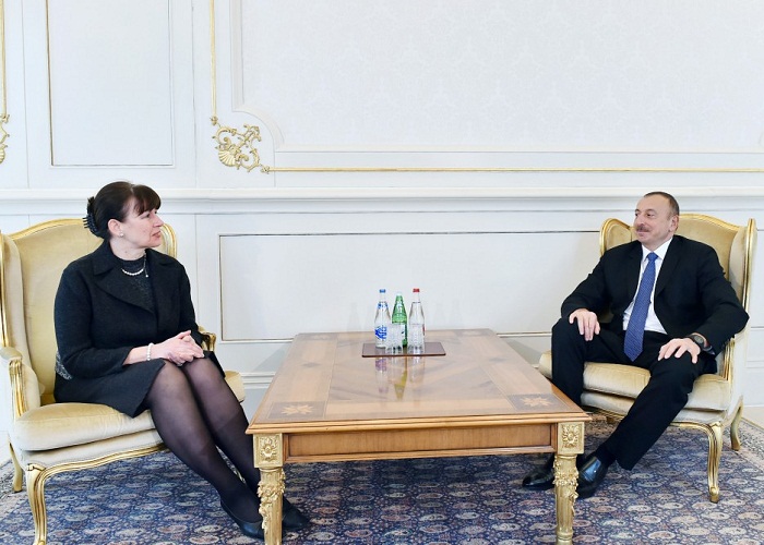 Le président azerbaïdjanais rencontre la nouvelle ambassadrice d’Estonie