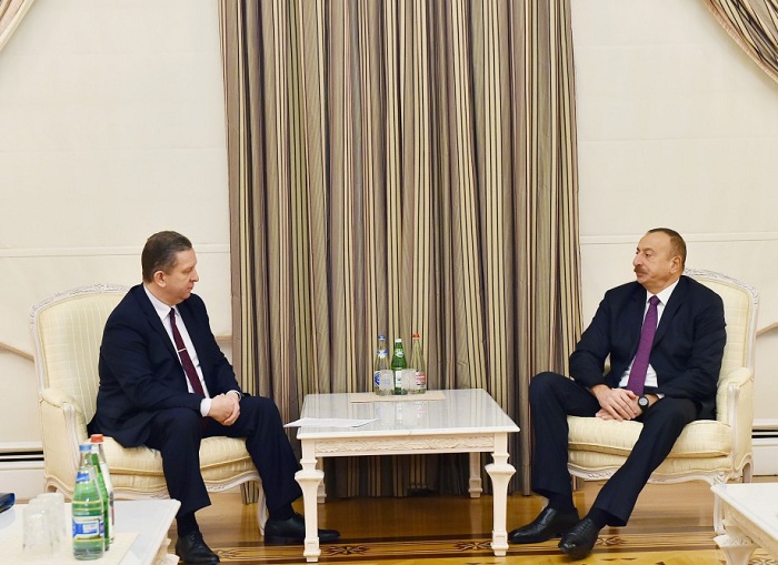 Le président Ilham Aliyev a reçu le ministre ukrainien de la Politique sociale